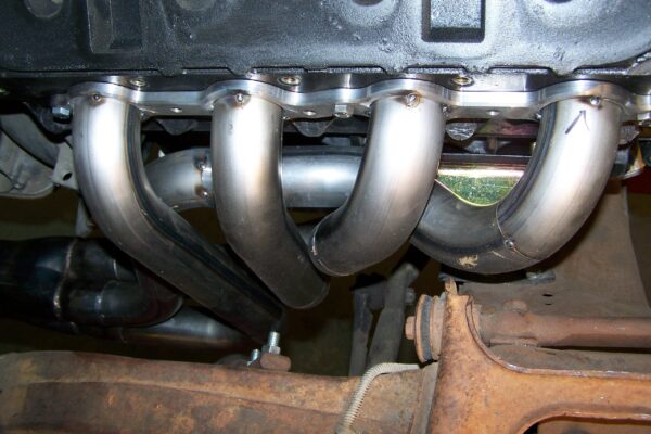 #LSPT-301 – ‘67-’69 CAMARO LS-1 TO LS-7 – ‘68-’74 NOVA LS-1 TO LS-7 – LS Pro Tour header for Detroit Speed & Engineering chassis. Also for Chris Alston’s Chassisworks front clip and for a stock chassis with rack & pinion steering