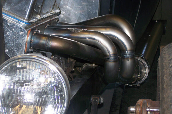 #SRSB-700 - Street Rod Small Block - SB Street Rod header "Drag Style" over the frame - Image 3